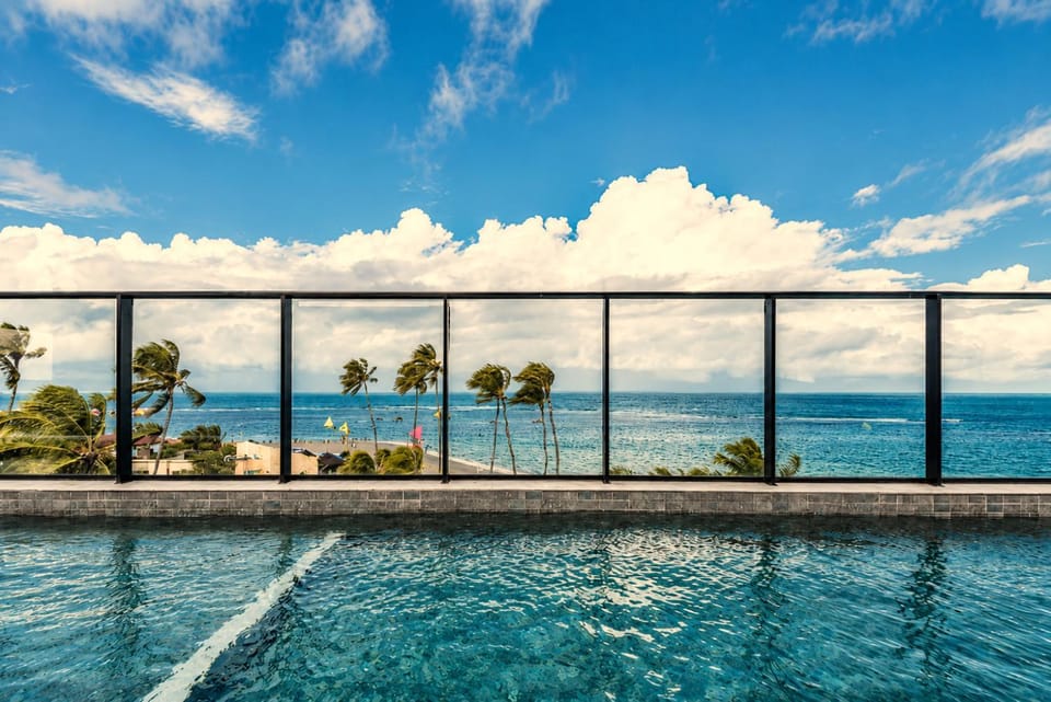 Beachfront flat at Porto de Galinhas beach, close to the natural pools. Apartment in Ipojuca