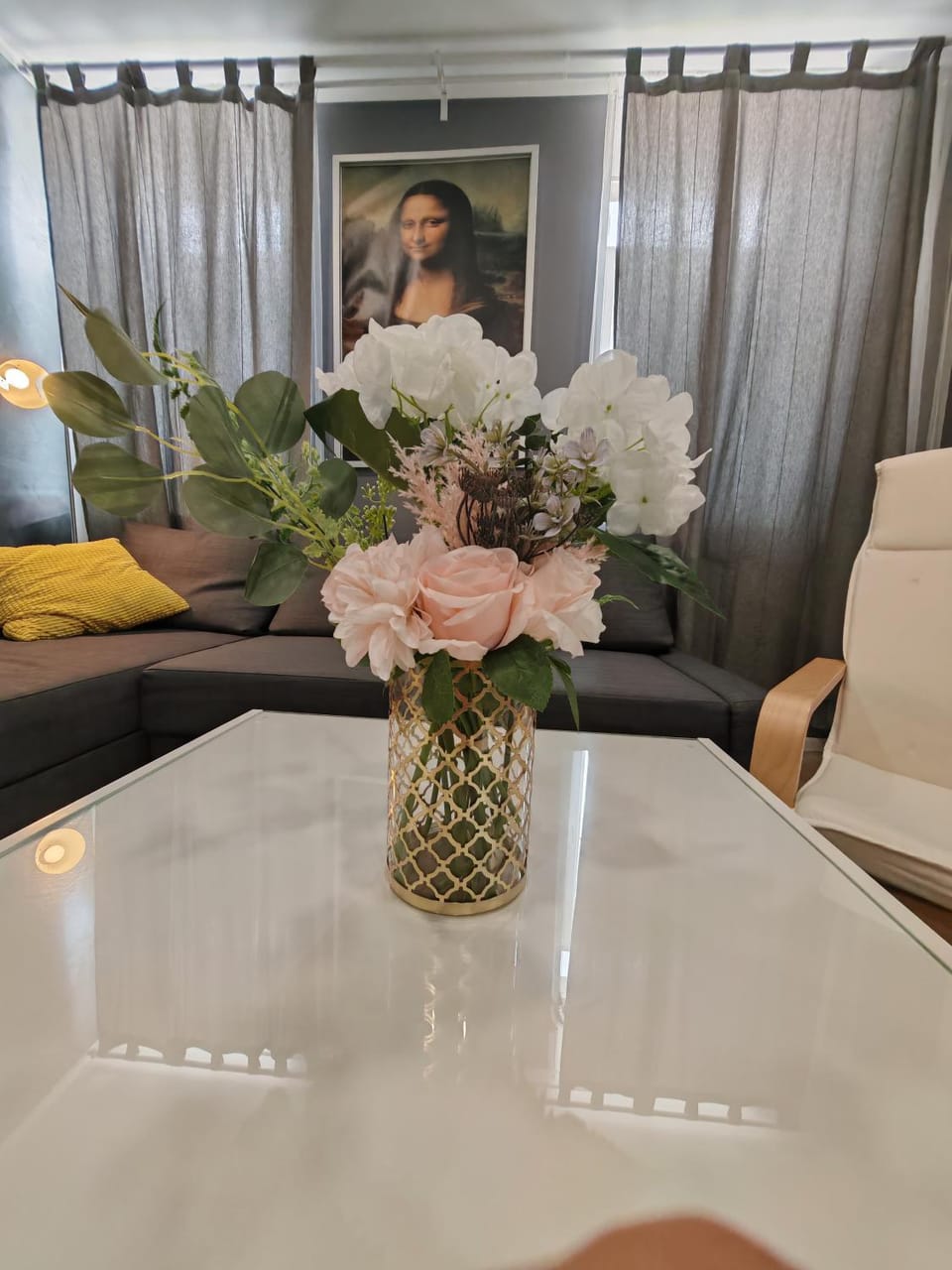 Living room, Decorative detail