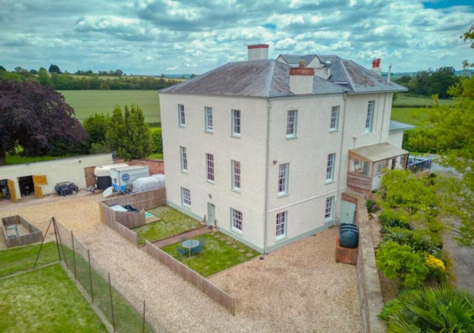 Property building, Landmark view