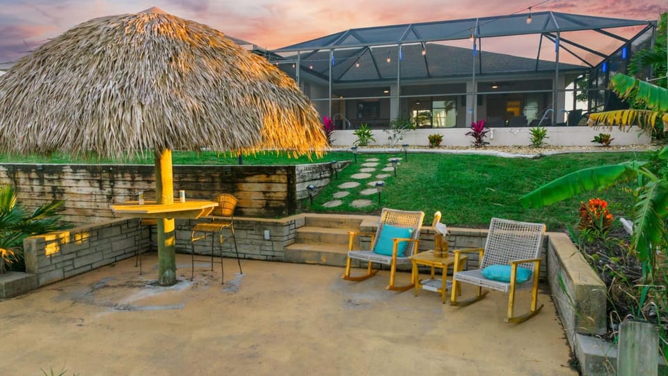 Patio, sunbed