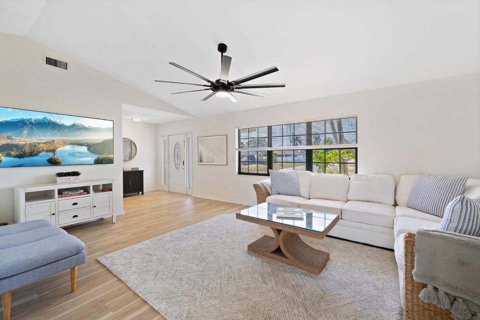 TV and multimedia, Living room