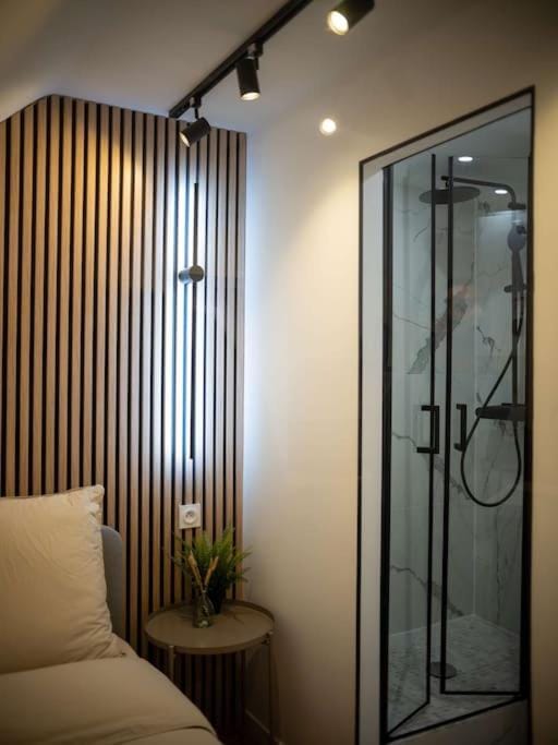 Le Cocon - Petit Studio 2 couchages - Centre Historique Apartment in French Riviera