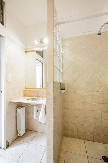 SomosHost - Great house in Palermo Ideal for Groups Villa in Buenos Aires
