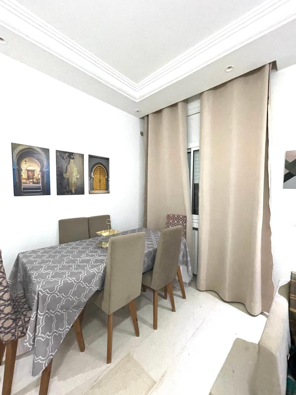 Cosy S2 Apartment Near LaMrsa Beach Apartment in Tunis Governorate, Tunisia