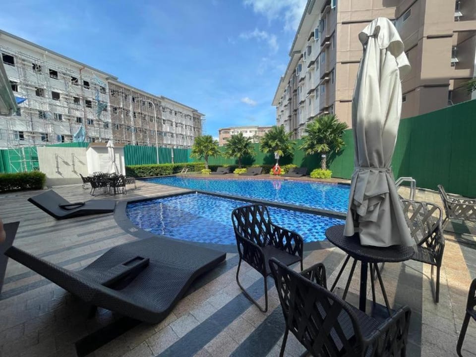 Pool view