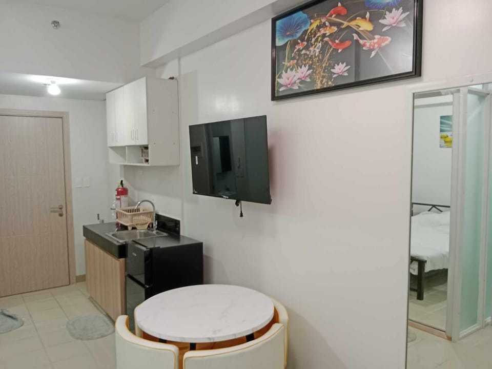 TV and multimedia, Kitchen or kitchenette