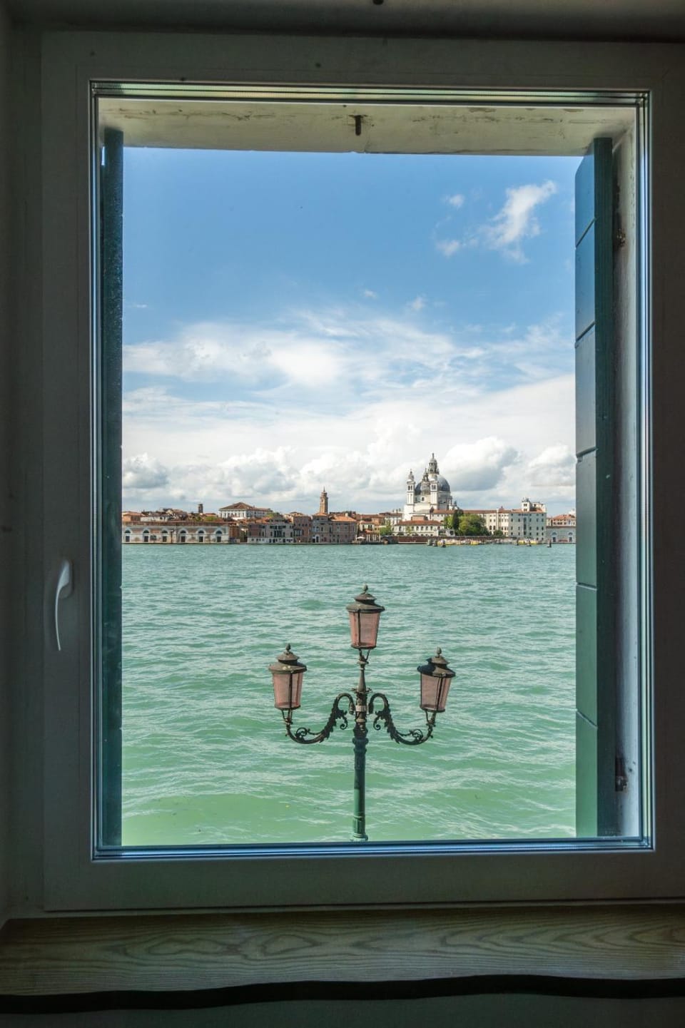 3 Windows on St Mark - Canal View Apartment Apartment in Lido di Venezia
