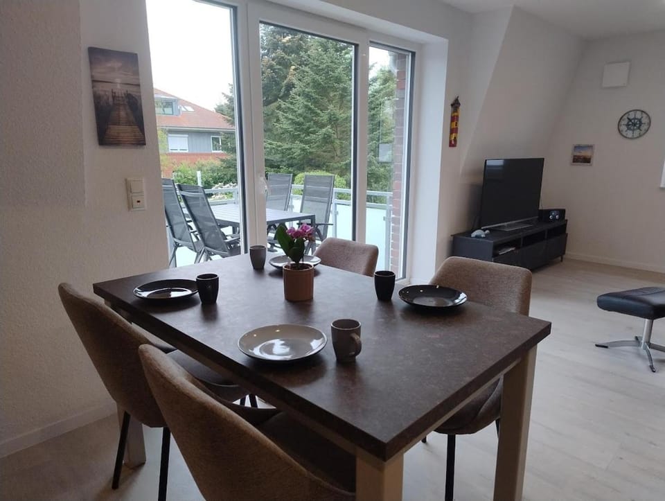 Ferienwohnung Windkunst Apartment in Norden