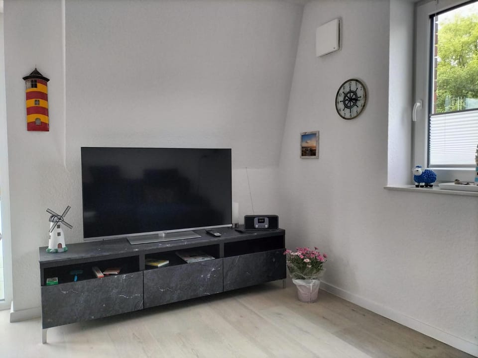 Ferienwohnung Windkunst Apartment in Norden