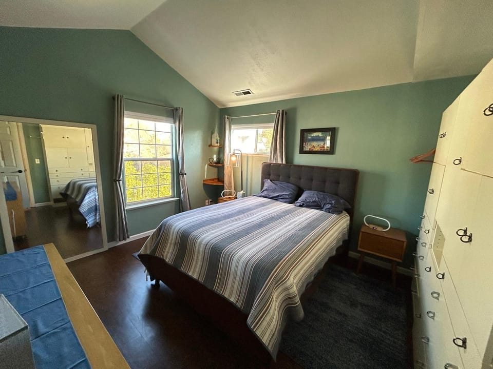 Bed, Bedroom, wardrobe