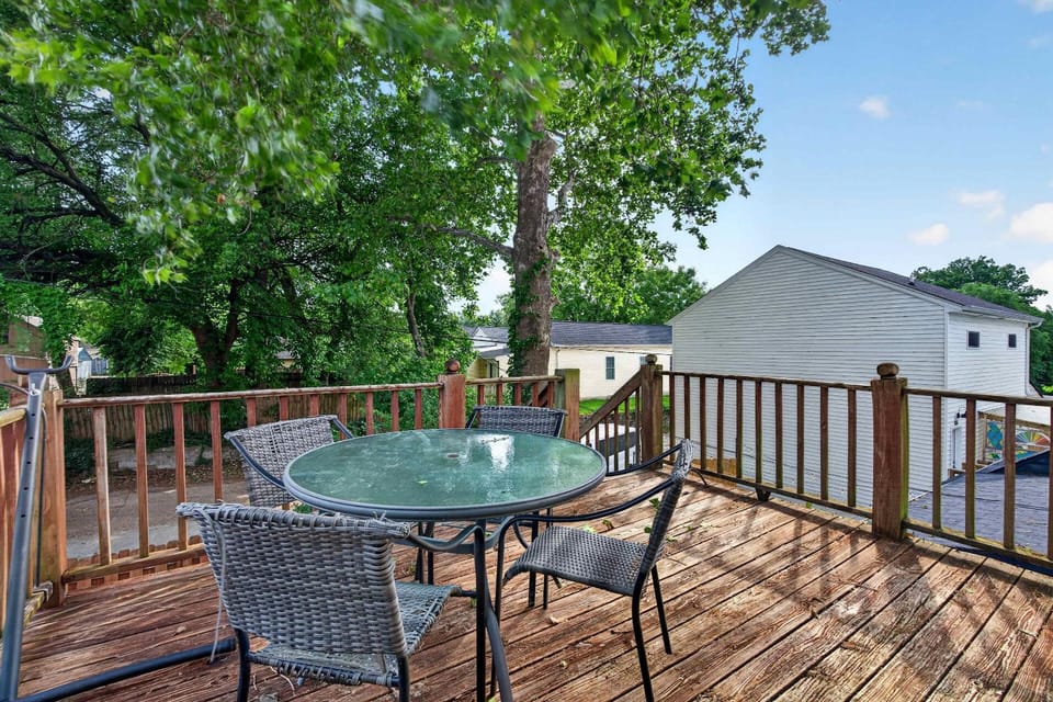 Spacious Historic House Near Louisville Sites House in Jefferson County