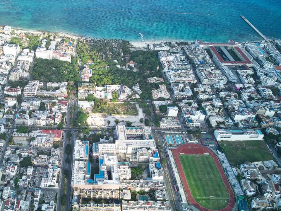 Nearby landmark, Day, Neighbourhood, Bird's eye view, Location