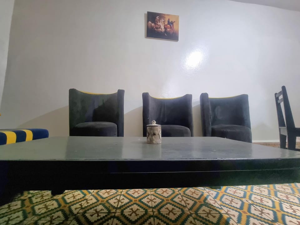 Seating area