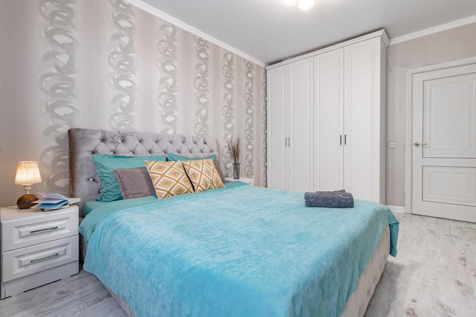 Полноценная двух комнатная рядом с ХанШатыром Apartment in Kazakhstan