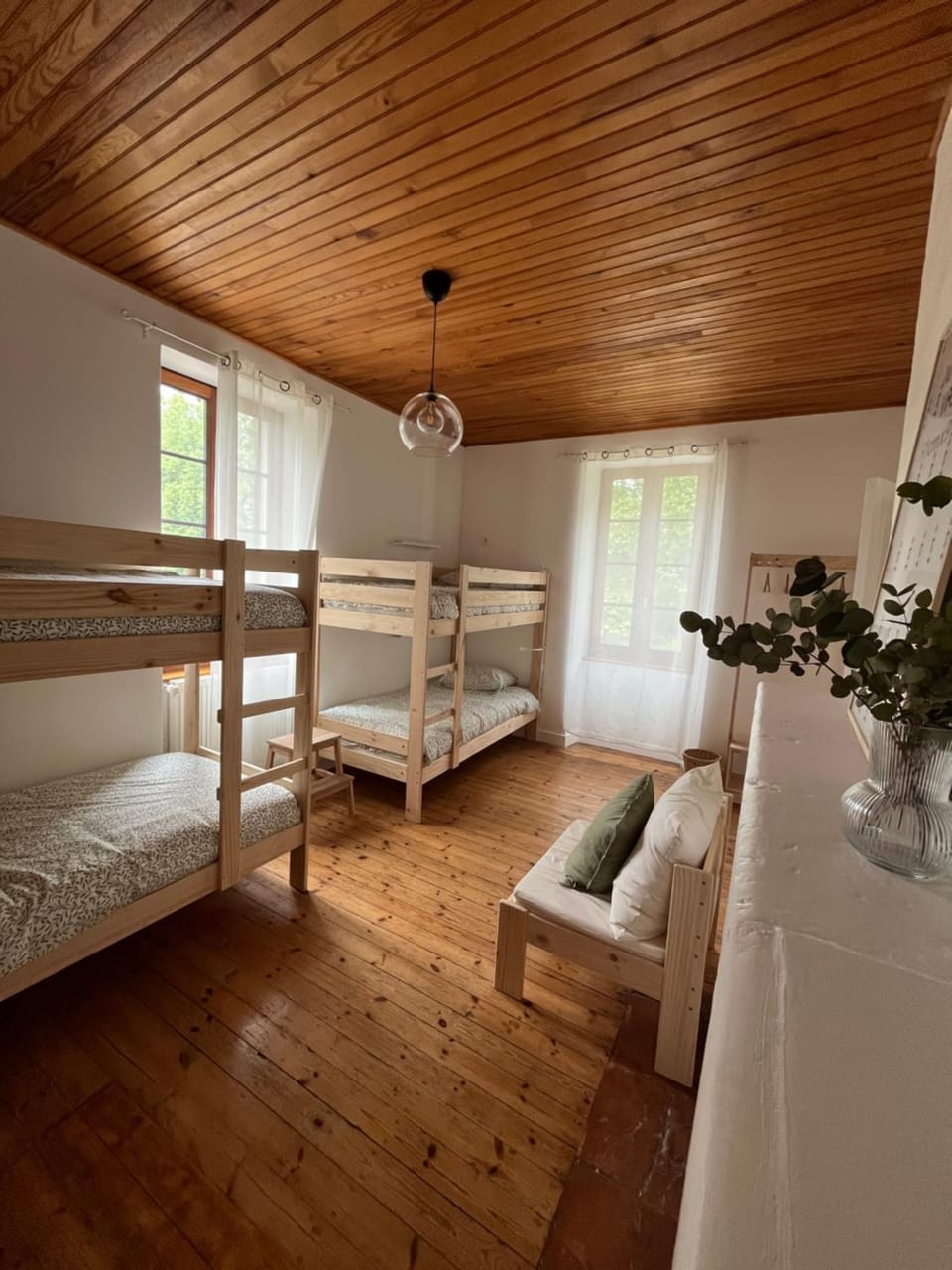 bunk bed