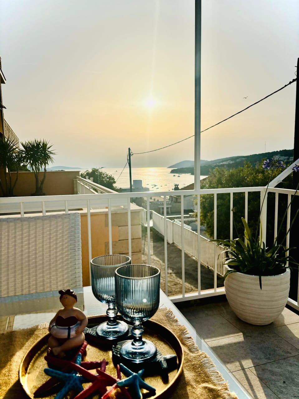 Patio, Day, View (from property/room), Balcony/Terrace, Sea view