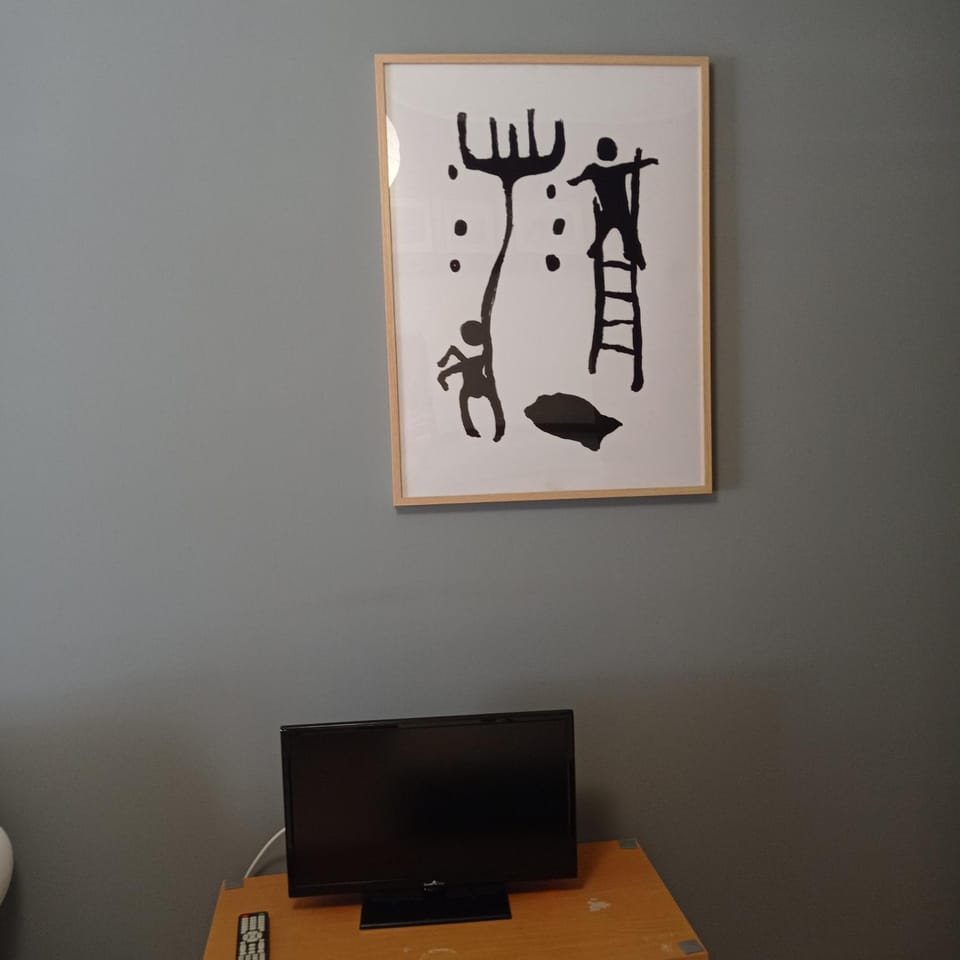 TV and multimedia, Decorative detail