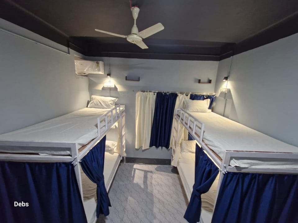 bunk bed