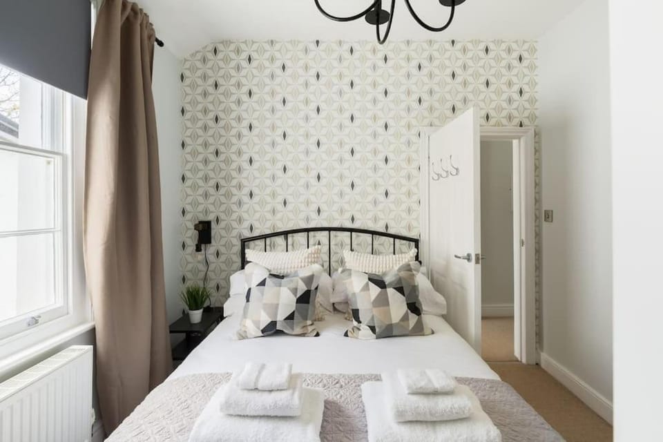 Fabulous Malvern Townhouse House in Malvern Hills District