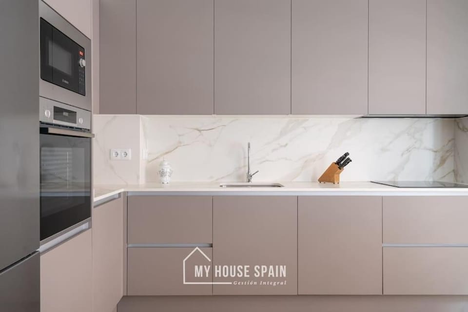 MyHouseSpain - Piso nuevo junto a la playa Apartment in Gijón