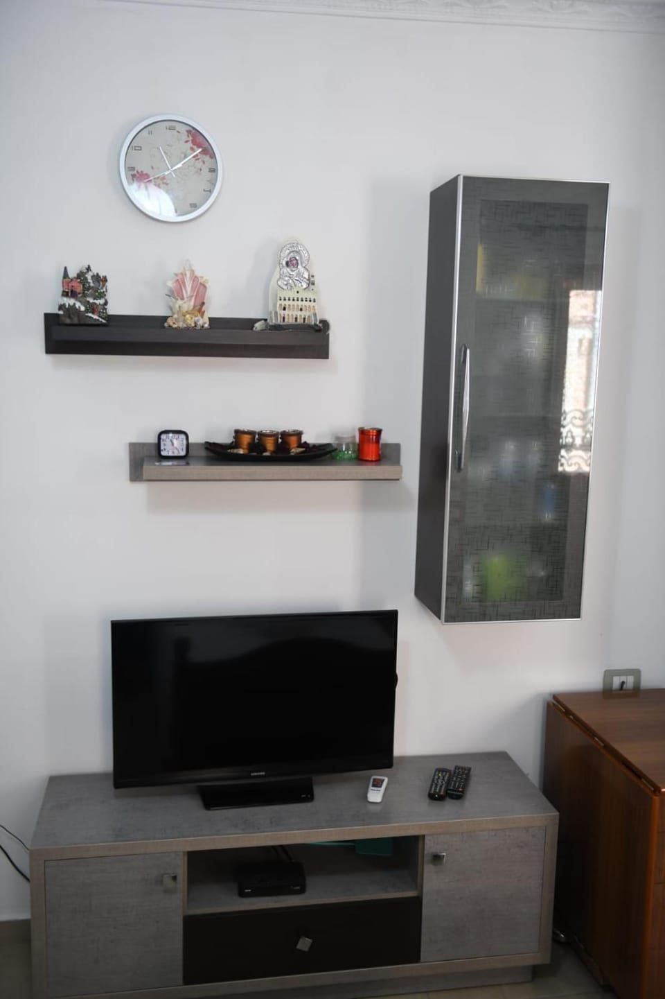 TV and multimedia, Kitchen or kitchenette