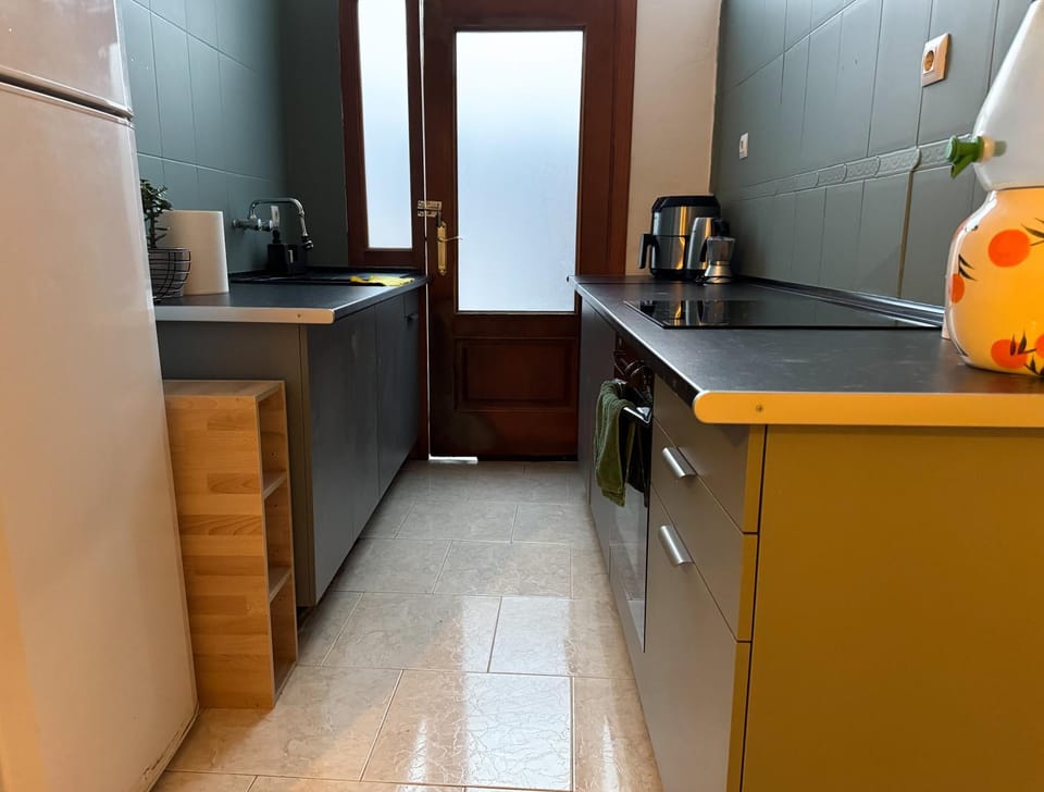 Casa Naranja House in Safor