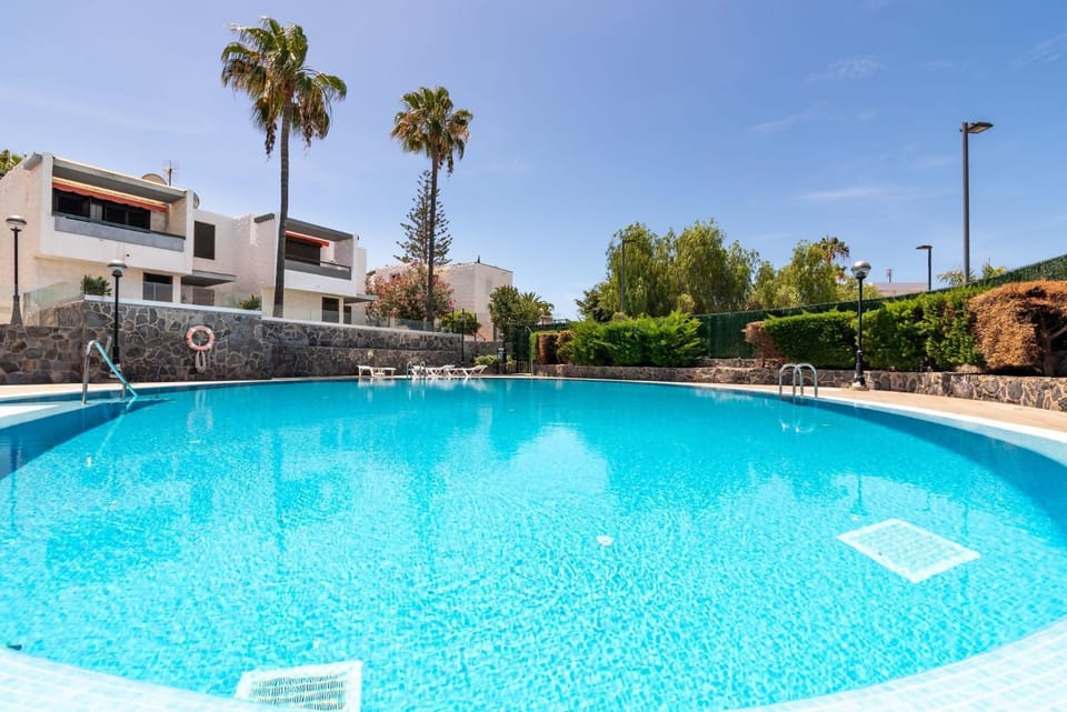 Apartamerica 341. Lujo.Vista Mar Vacation rental in Playa de las Americas