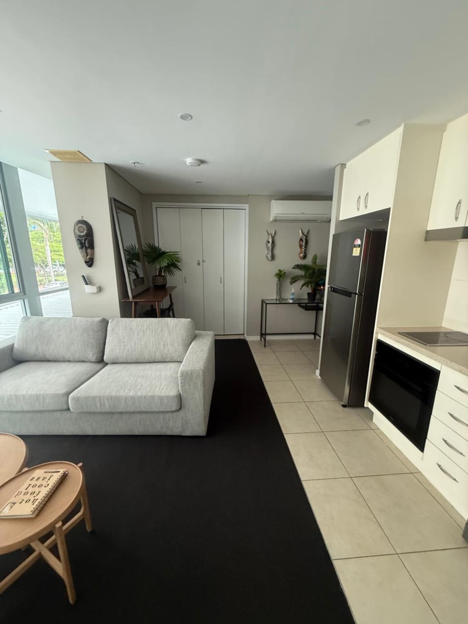 Brighton Shores 1 bedroom apartment Apartment in Main Beach