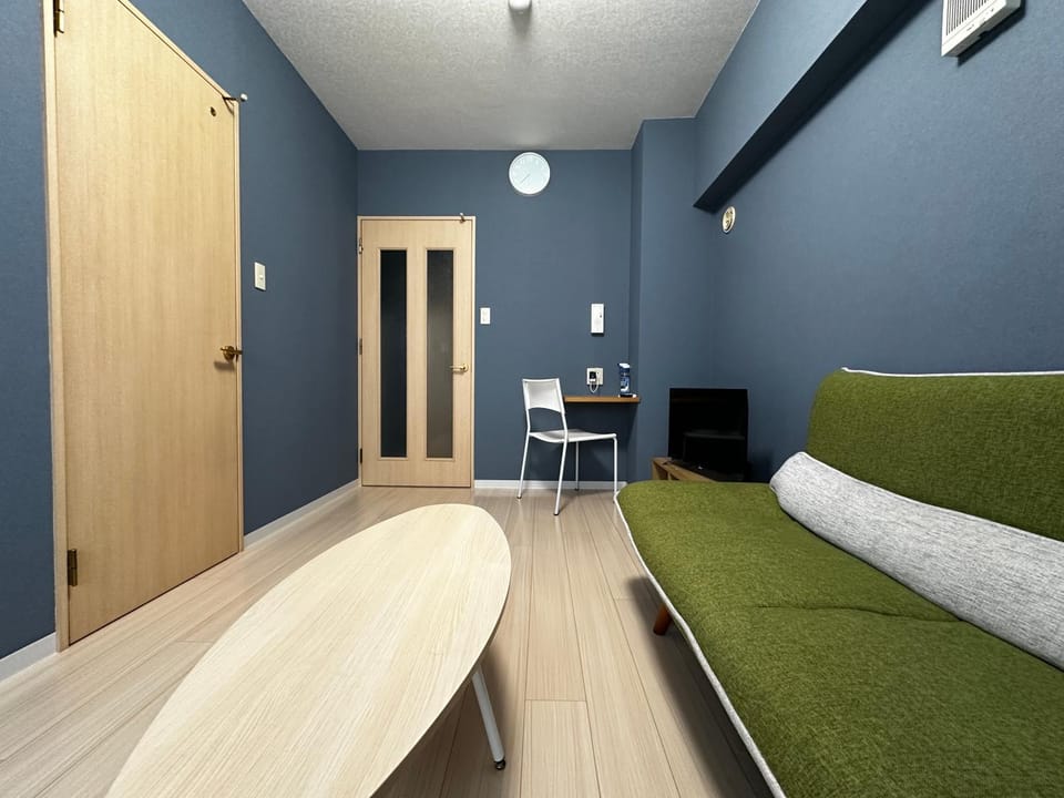 8-1札幌駅徒歩7分の好立地マンション　利便性良しで広い室内空間 Apartment in Sapporo