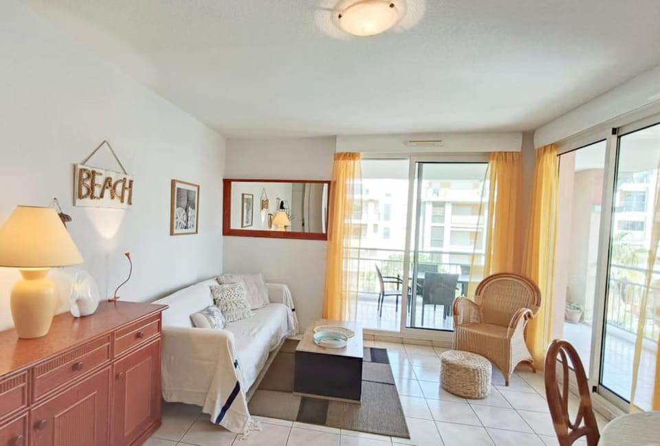 Les Calanques d'Azur Apartment in Fréjus