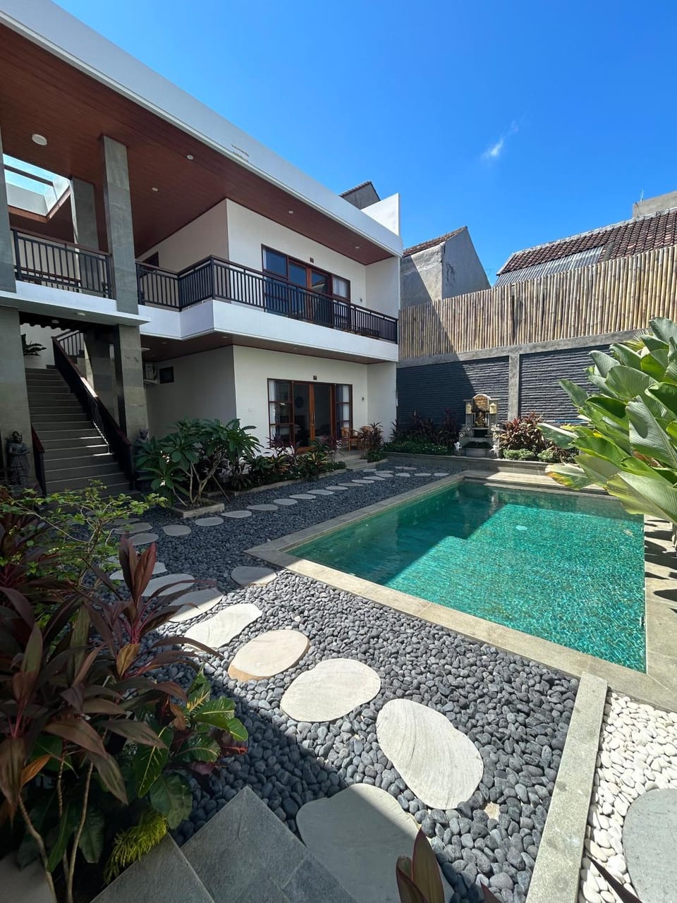 Property building, Pool view, Swimming pool