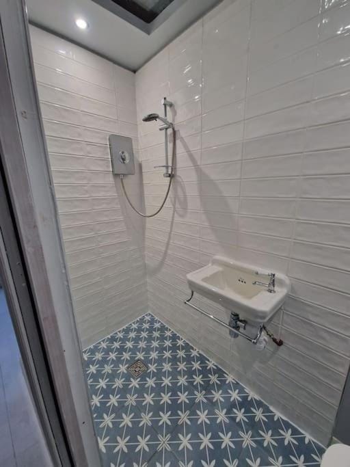 Garden Barn Studio, sleeps 3 Apartment in Aylesbury Vale