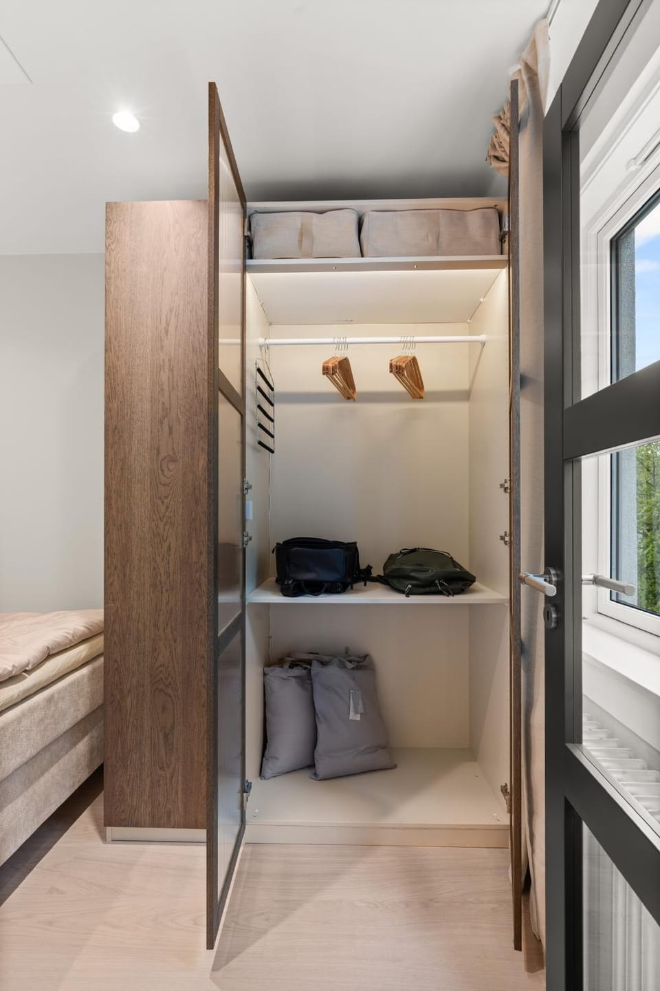 wardrobe