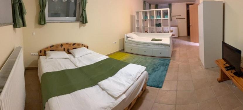 TV and multimedia, Bedroom