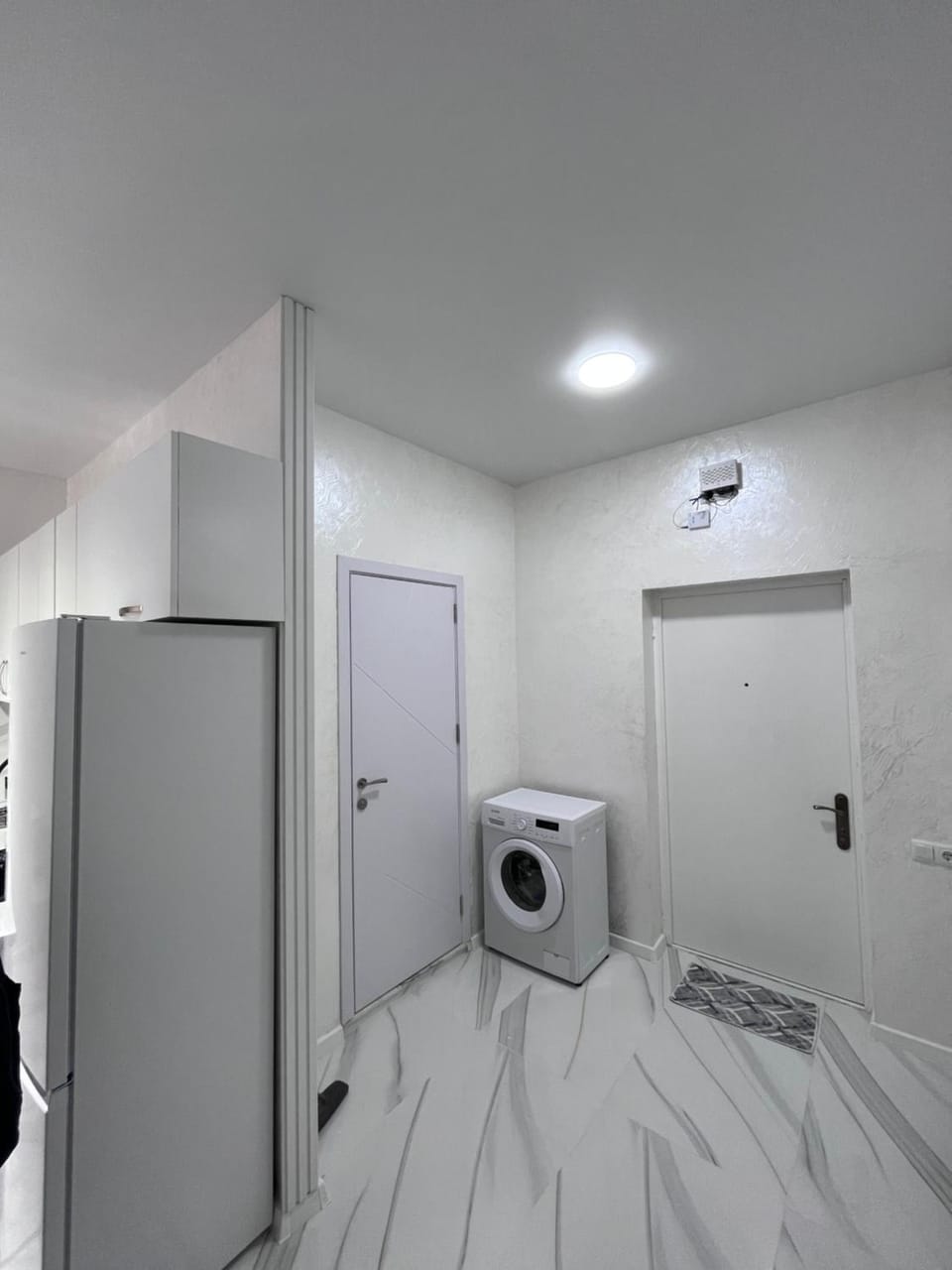 Facade/entrance, Bathroom, washing machine