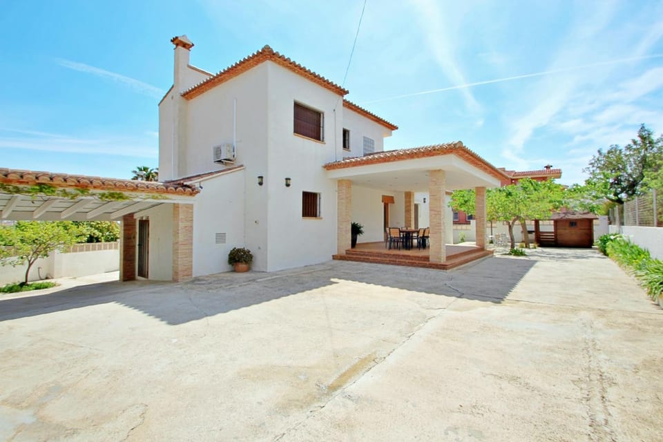Maite - spacious villa with views and private pool in Calpe Villa in Calp