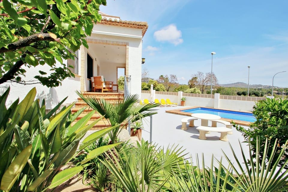 Maite - spacious villa with views and private pool in Calpe Villa in Calp