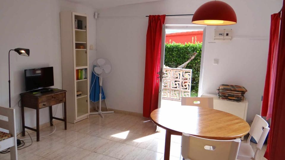 Bungalow n° 3 al lado de la playa 3 personas Apartment in Galicia