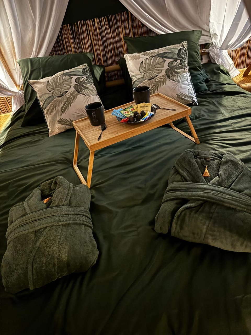 Bed, Coffee/tea facilities