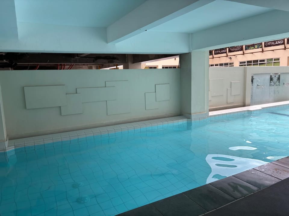 Tagaytay Staycation - Casa Editha Hotel in Tagaytay