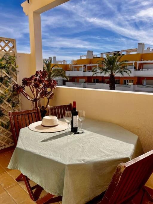 Patio, View (from property/room), Balcony/Terrace
