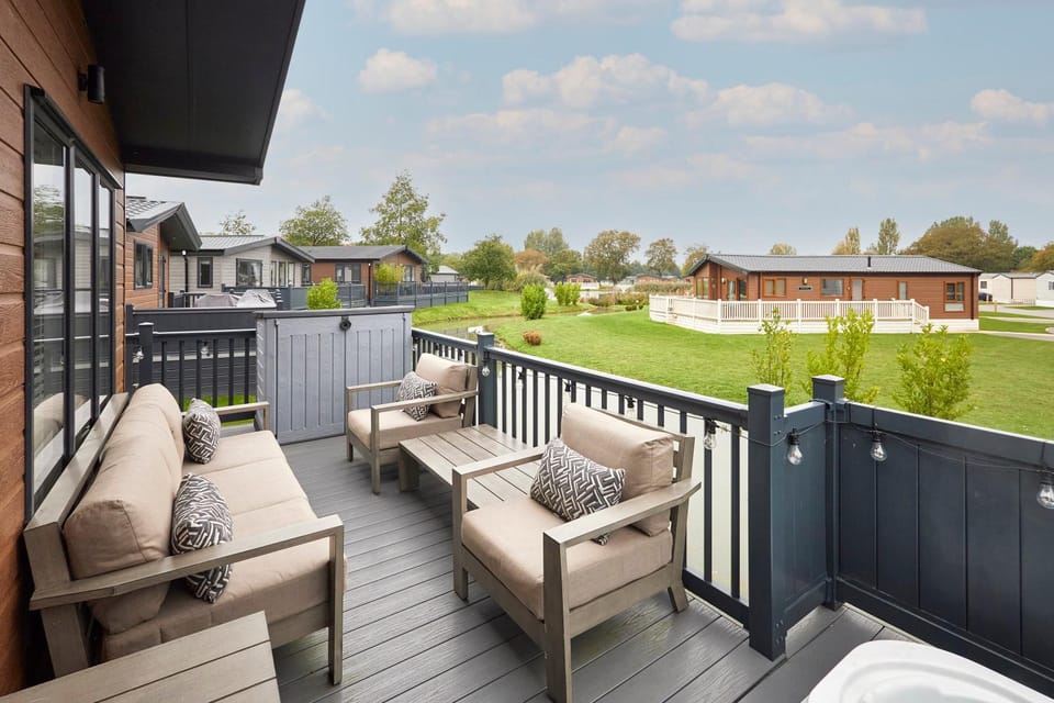 Property building, Patio, View (from property/room), Balcony/Terrace, Seating area