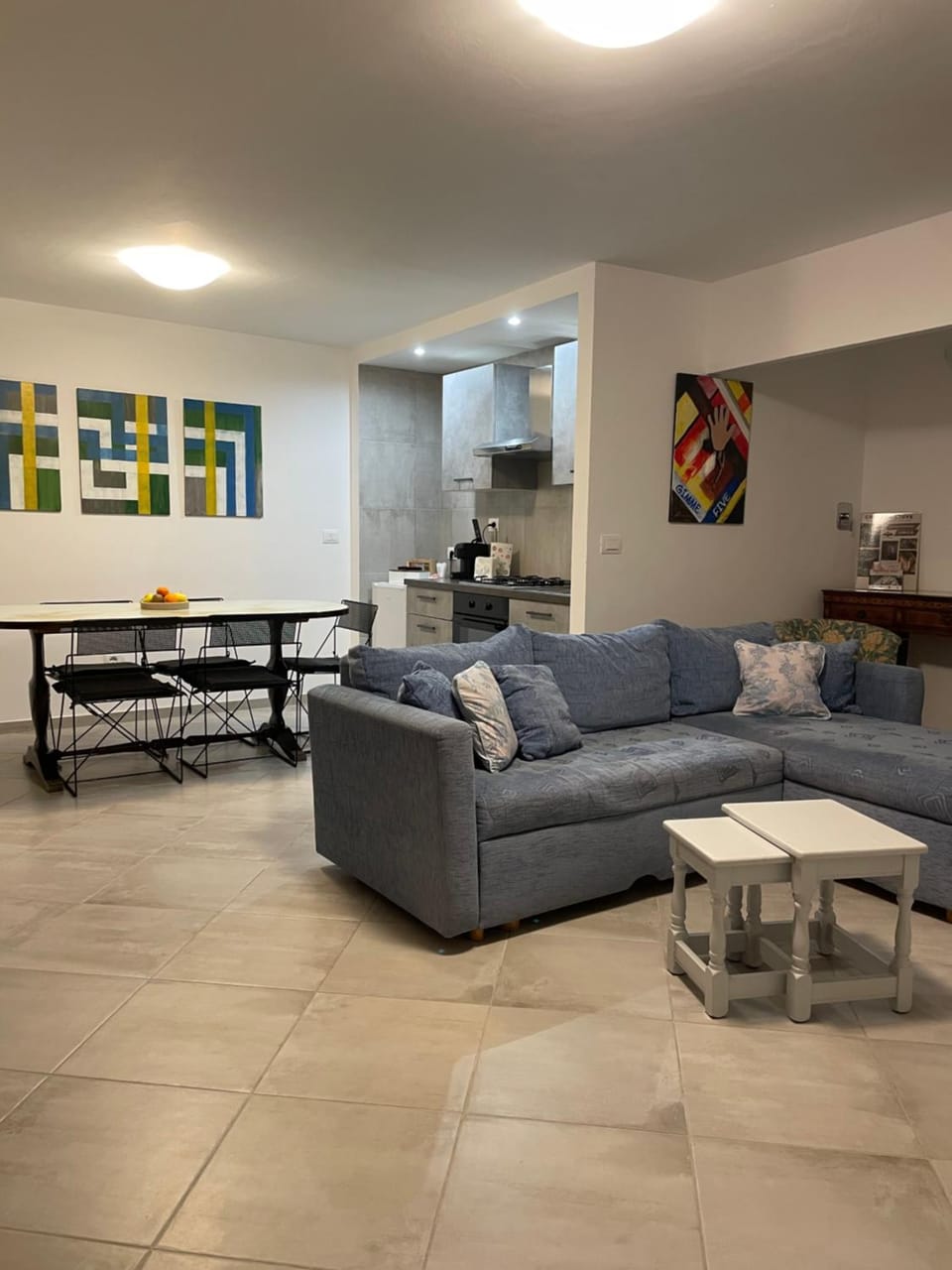 Kitchen or kitchenette, Living room, Dining area