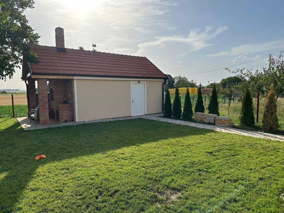 Property building, Garden