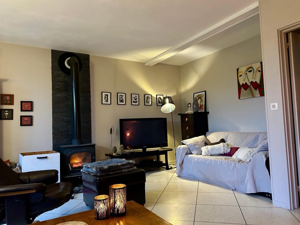 Maison à la campagne avec piscine Villa in Centre-Val de Loire