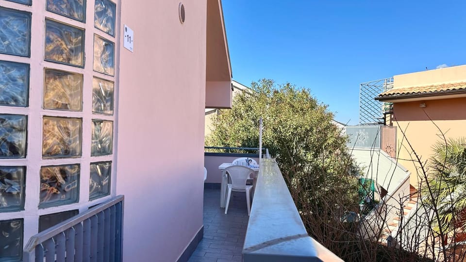 Palme 11 - Marcelli, bilocale con terrazzino, Residence Le Palme Apartment in Marcelli