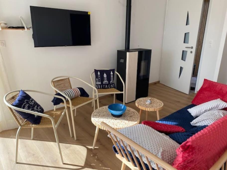 La Bernique bleue de Perros gîte vue mer House in Perros-Guirec