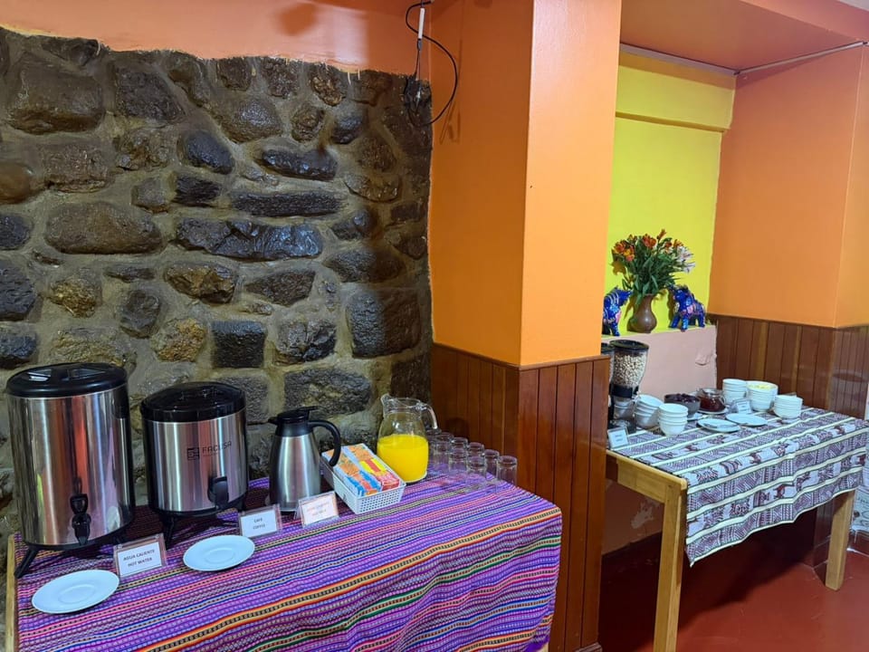 HOSTAL HUAYNA HOUSE GO Bed and Breakfast in Cusco
