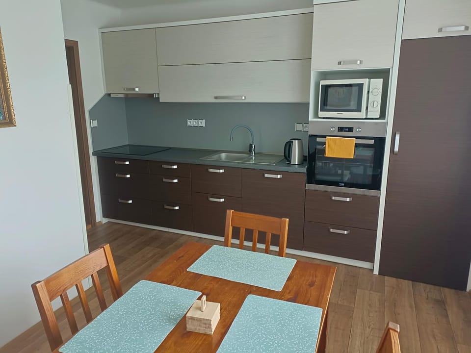 Ubytování v soukromí - Apartmán za lesem Vacation rental in Czechia