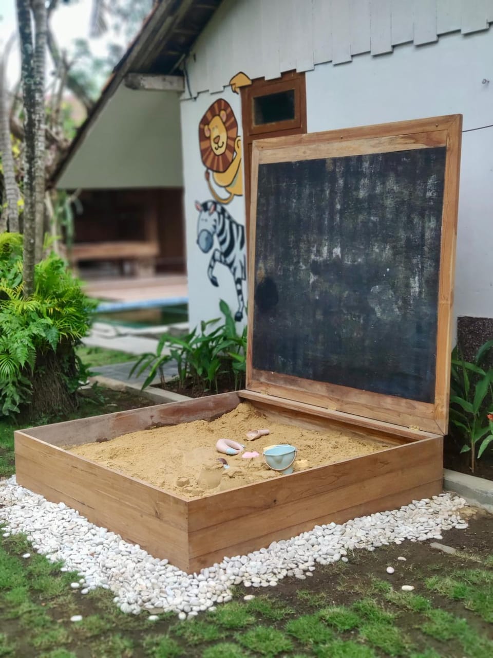 Children play ground